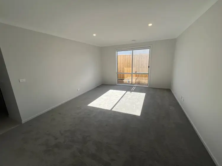 Fifth view of Homely house listing, 34 Kinross Street, Beveridge VIC 3753