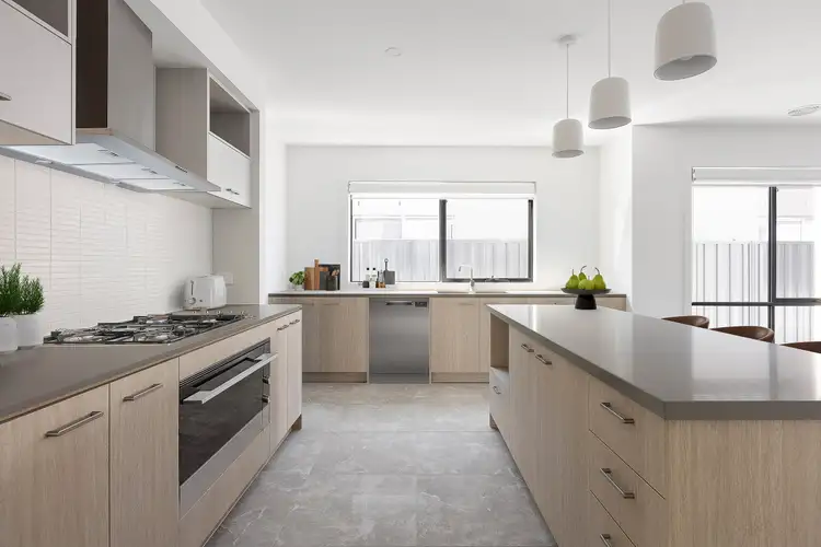 Second view of Homely house listing, 3 Falconer Court, Clyde North VIC 3978