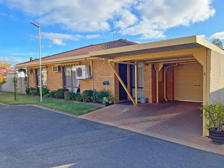 4/18 Station Street, Kangaroo Flat VIC 3555
