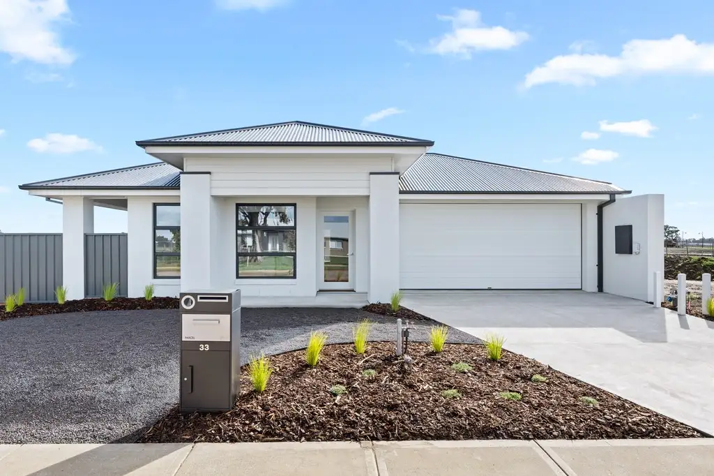 Main view of Homely townhouse listing, 1/33 Gorman Drive, Yarrawonga VIC 3730