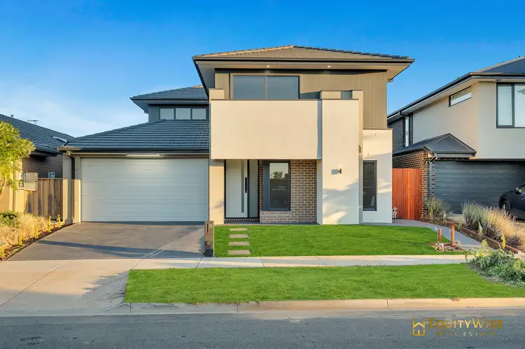 6 Neagh Street, Manor Lakes VIC 3024