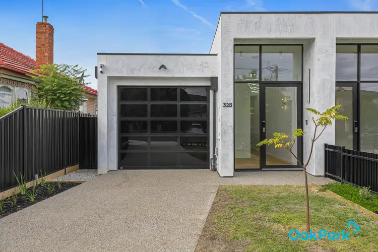 32B Margaret Street, Oak Park VIC 3046