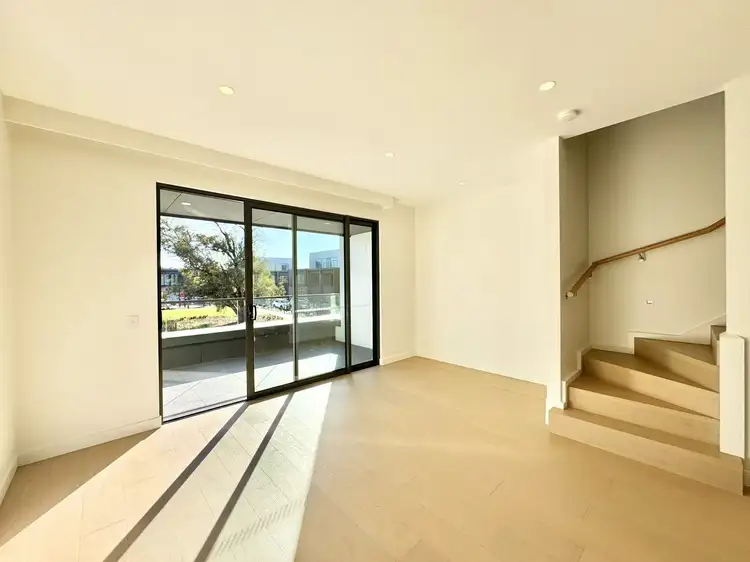 Fifth view of Homely townhouse listing, 3 Jasmine Circuit, Glen Waverley VIC 3150