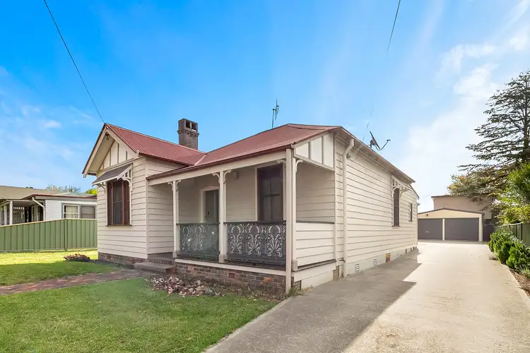 124 Markham Street, Armidale NSW 2350