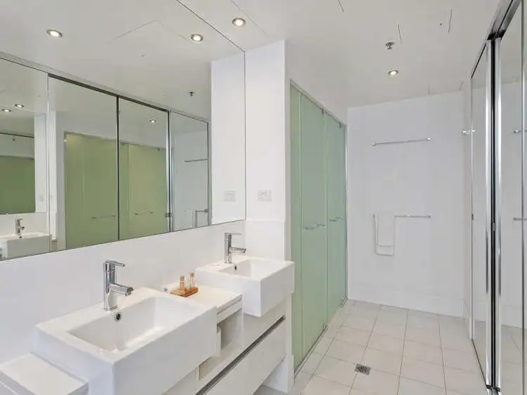 Fifth view of Homely unit listing, 231/30 Macrossan Street, Brisbane City QLD 4000