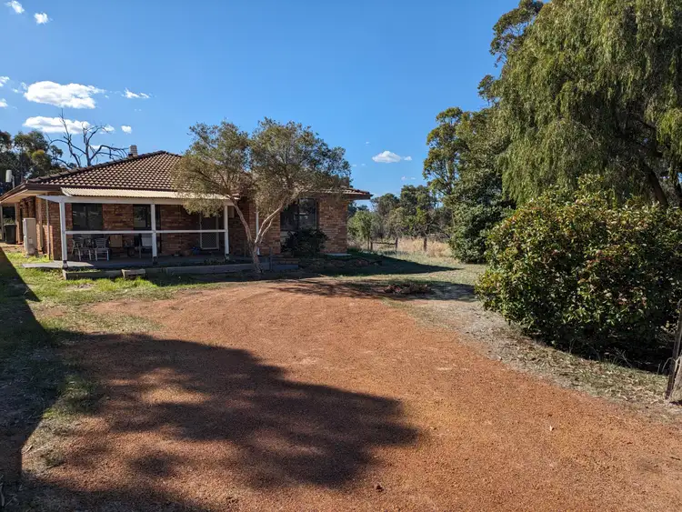 7 Roberts Road, Ranford WA 6390