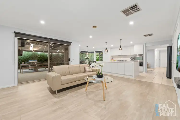 Sixth view of Homely house listing, 7 Vezelay Court, Narre Warren South VIC 3805