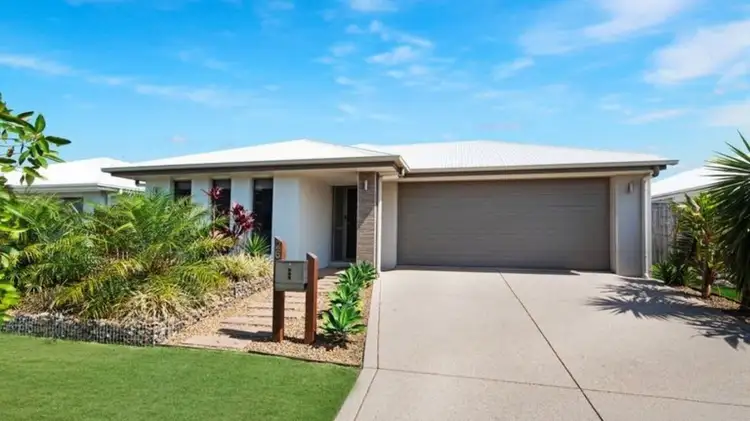26 CAPRICORN CRESCENT, Meridan Plains QLD 4551
