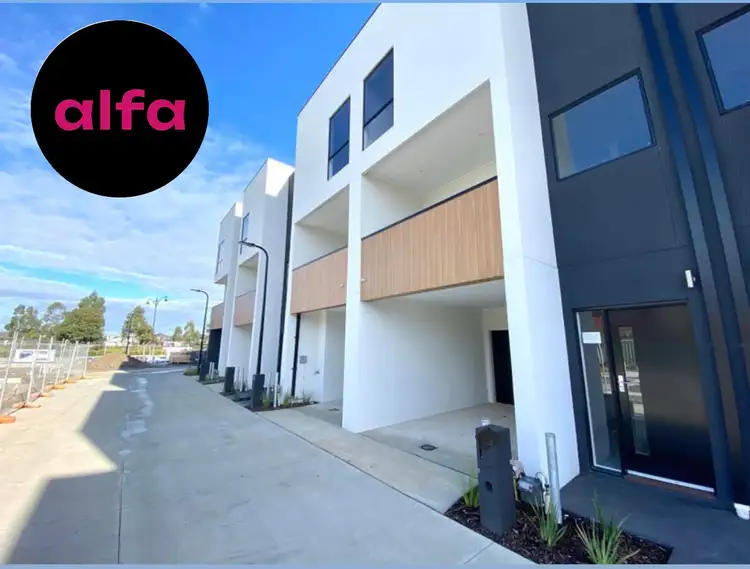 19 Luella Lane, Pakenham VIC 3810