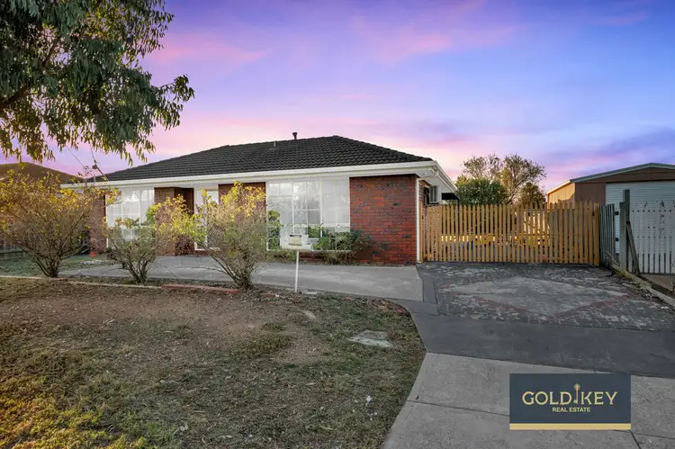 Second view of Homely house listing, 10 Pardalote Close, Werribee VIC 3030