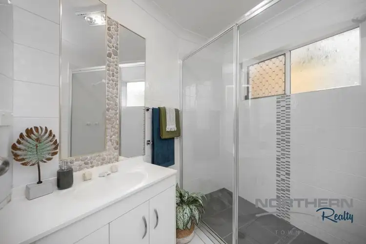 Sixth view of Homely house listing, 1 Pentas Court, Annandale QLD 4814