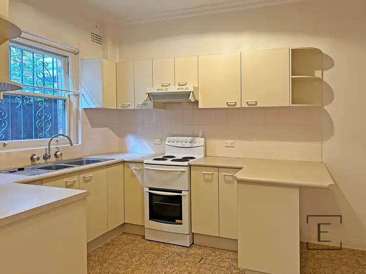 Third view of Homely apartment listing, 2/68 Henrietta Street, Waverley NSW 2024