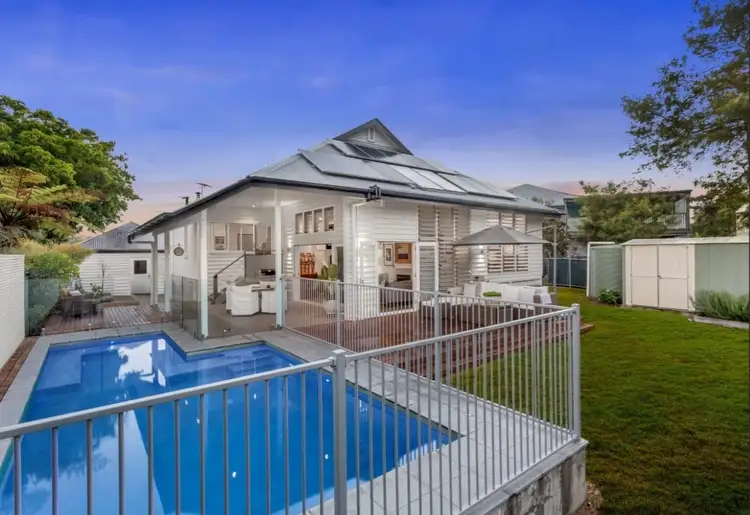 7 Handcroft Street, Wavell Heights QLD 4012