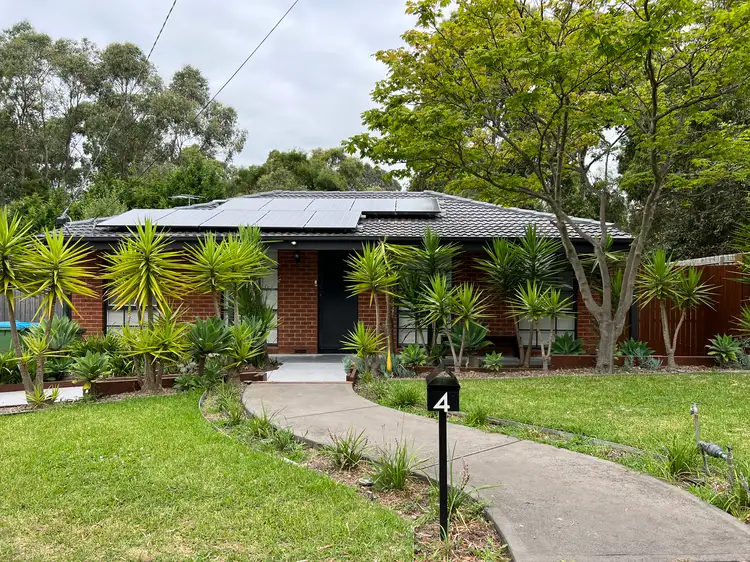 4 Chesney Drive, Ringwood VIC 3134
