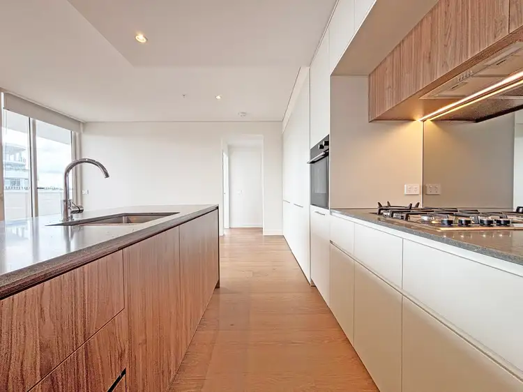 1111/21 Spurway Drive, Norwest NSW 2153