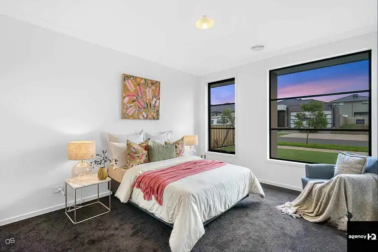 25 Marlee Drive, Deanside VIC 3336