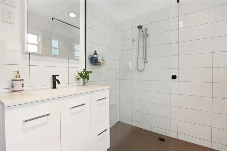 Fourth view of Homely house listing, 331 Lang street, Hay NSW 2711