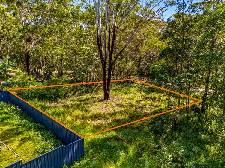 24 Basket Beach Road, Russell Island QLD 4184