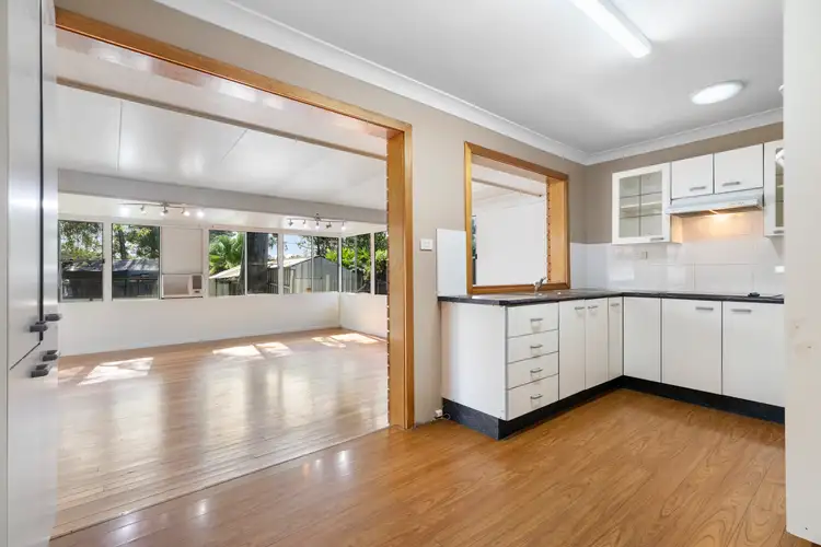 Second view of Homely house listing, 19 Evelyn Crescent, Thornton NSW 2322