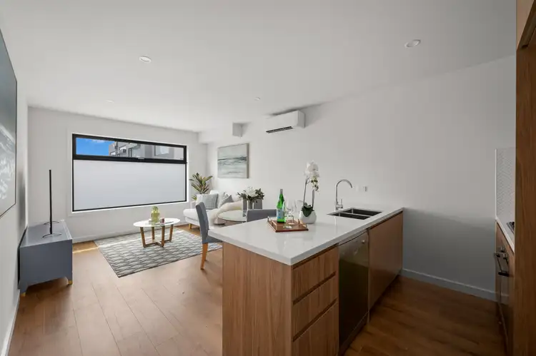 2/1102 Stud Road, Rowville VIC 3178