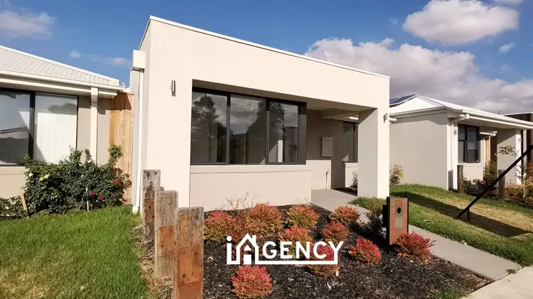 213 Mountainview Boulevard, Cranbourne North VIC 3977