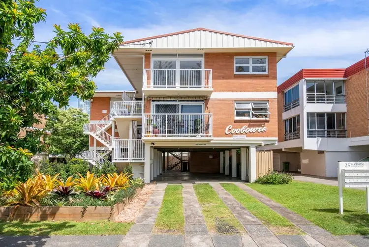 25 Watson Esplanade