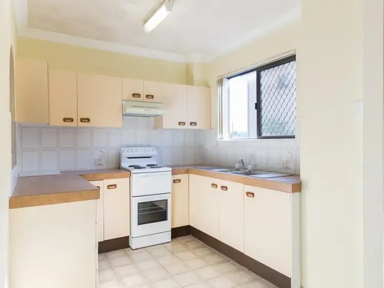 Second view of Homely unit listing, 5/99 Beatrice Terrace, Ascot QLD 4007