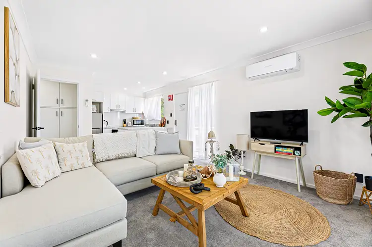 2/13 Sandy Place, Long Beach NSW 2536
