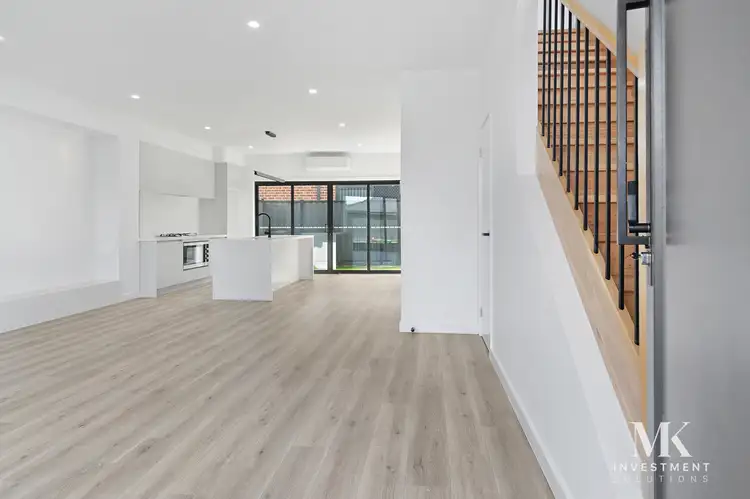 Fifth view of Homely house listing, 1A Boardwalk Rise, Craigieburn VIC 3064