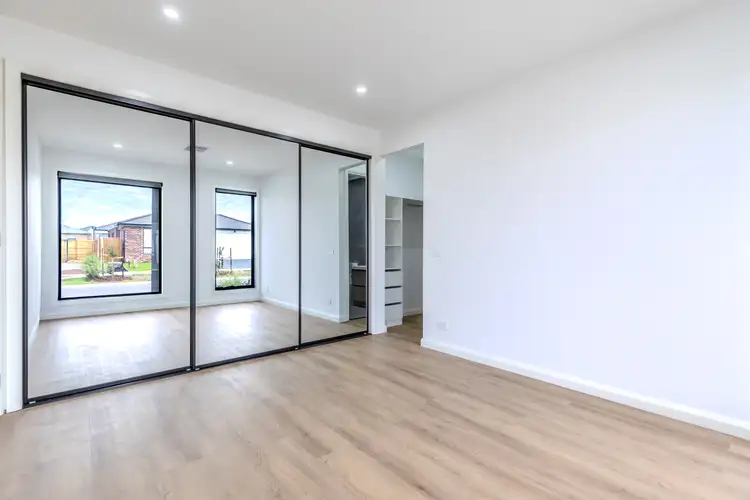 Sixth view of Homely house listing, 9 Davis Circuit, Wollert VIC 3750