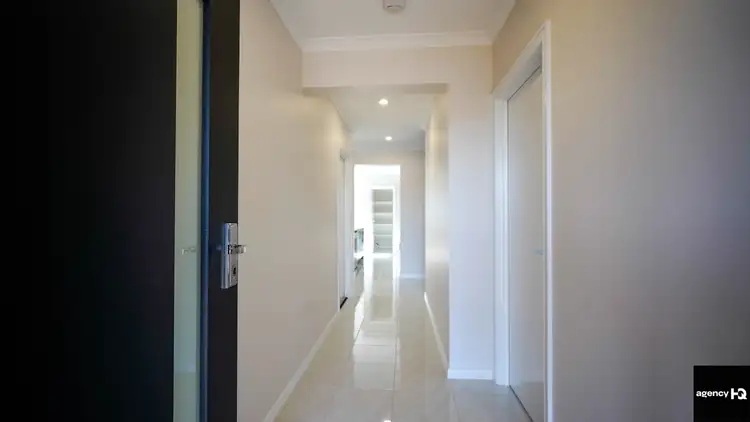 246 Maracana Avenue, Manor Lakes VIC 3024