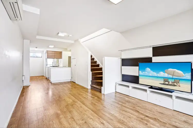 101/82 Cade Way, Parkville VIC 3052