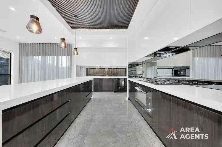 82 Olivine Boulevard, Donnybrook VIC 3064