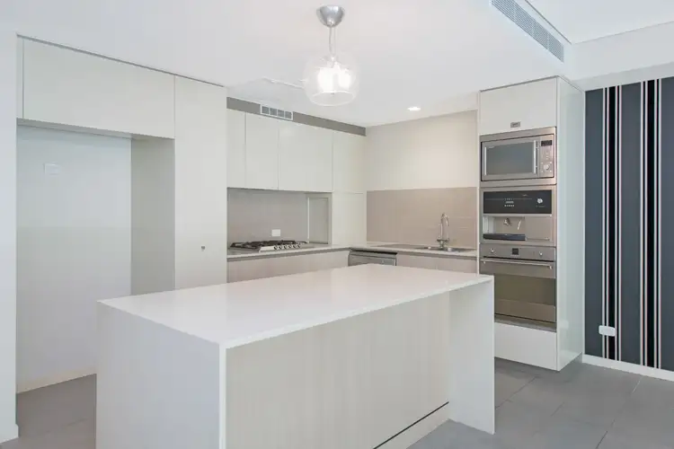 Sixth view of Homely apartment listing, 19/96 Mitchell Street, North Ward QLD 4810
