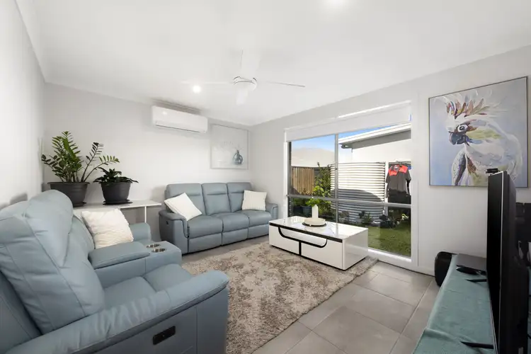 13 Girraween Crescent, Banya QLD 4551