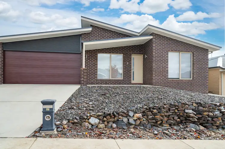 37 DARTNELL CRESCENT, Wodonga VIC 3690