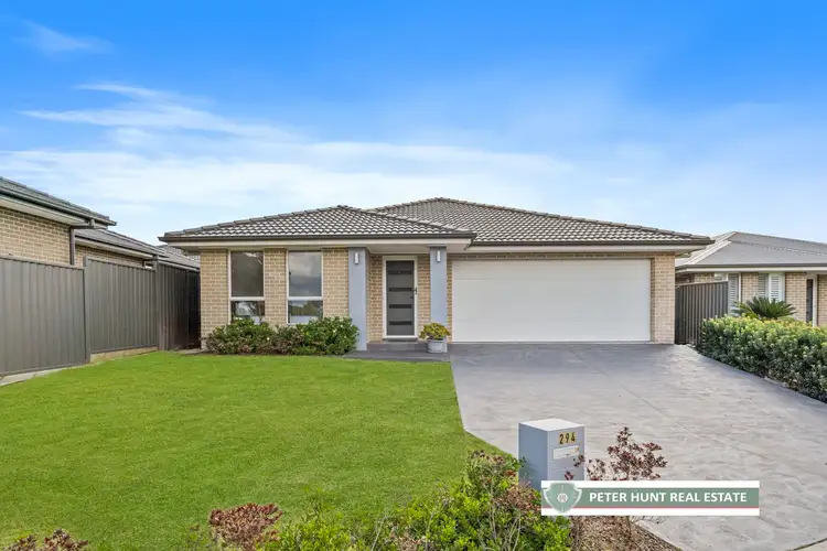 294 Thirlmere Way, Thirlmere NSW 2572