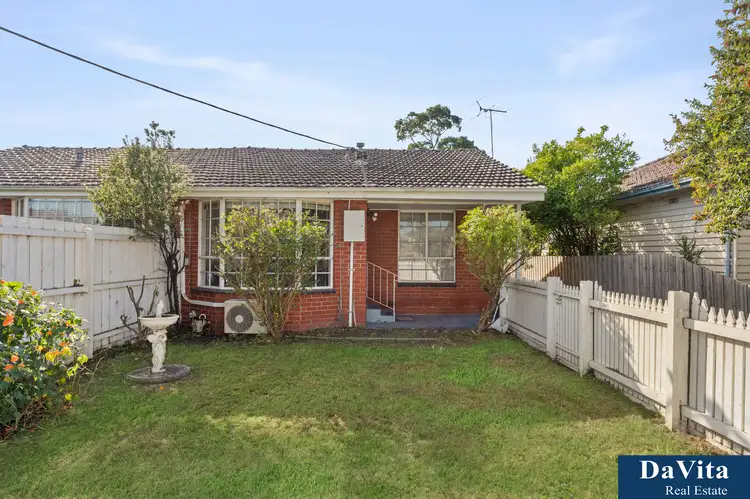 Main view of Homely unit listing, 2/6 Reid Street, Oakleigh South VIC 3167