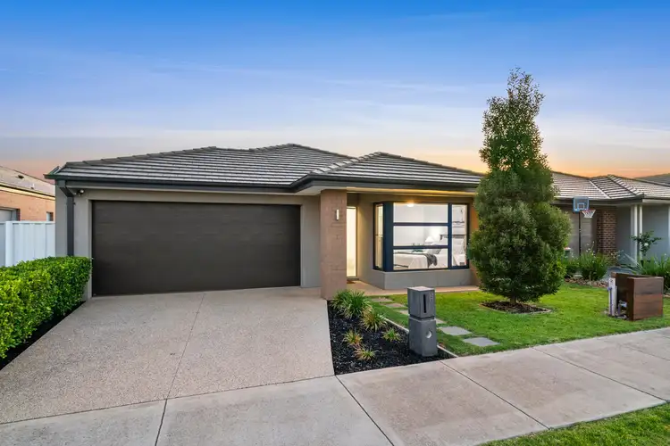 14 Carisbrook Street, Armstrong Creek VIC 3217