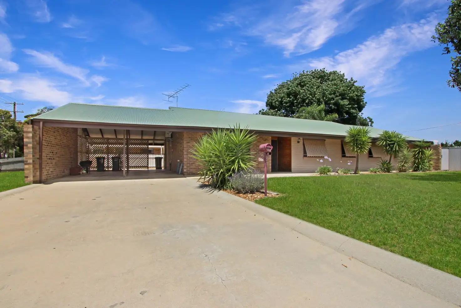 Main view of Homely house listing, 255 Coke Street, Hay NSW 2711