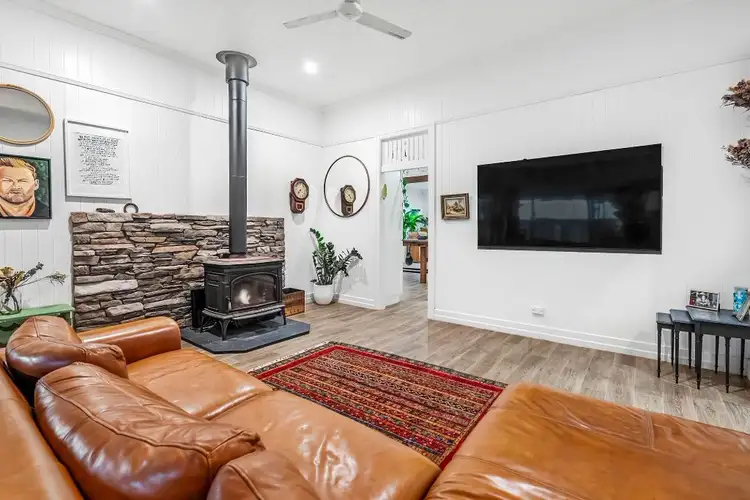 57 Coonowrin Road, Glass House Mountains QLD 4518