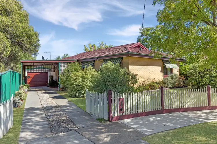 6 Davies Court, California Gully VIC 3556