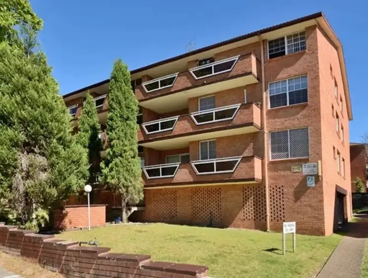 2/2 Kitchener Street, Kogarah NSW 2217