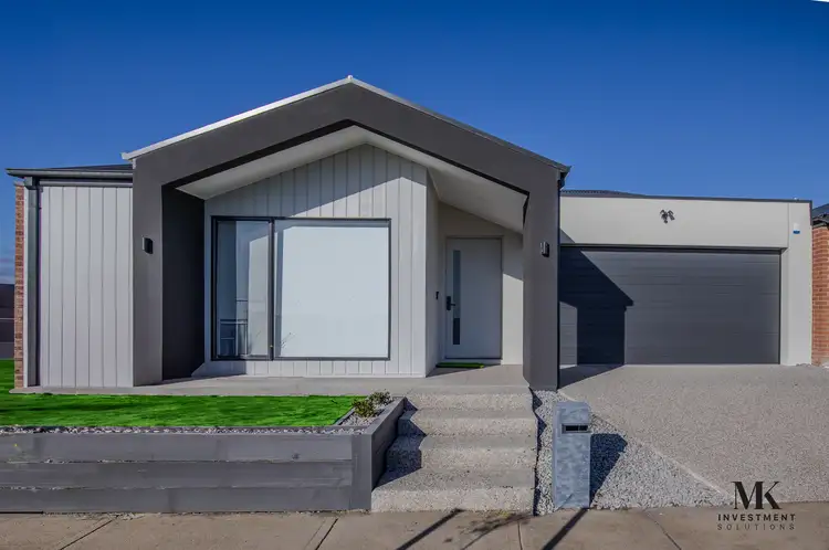 50 Farm Crescent, Donnybrook VIC 3064
