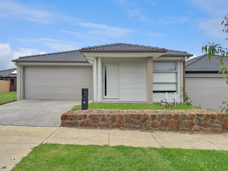 19 Batten Road, Charlemont VIC 3217
