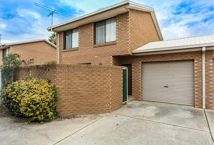 Main view of Homely unit listing, 10/413 Bevan Street, Lavington NSW 2641