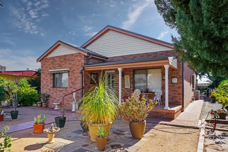 71 Cassin Street, Wyalong NSW 2671
