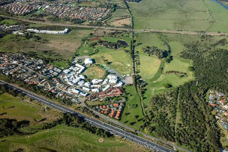 Main view of Homely unit listing, 4/120 Highfield Drive, Merrimac QLD 4226