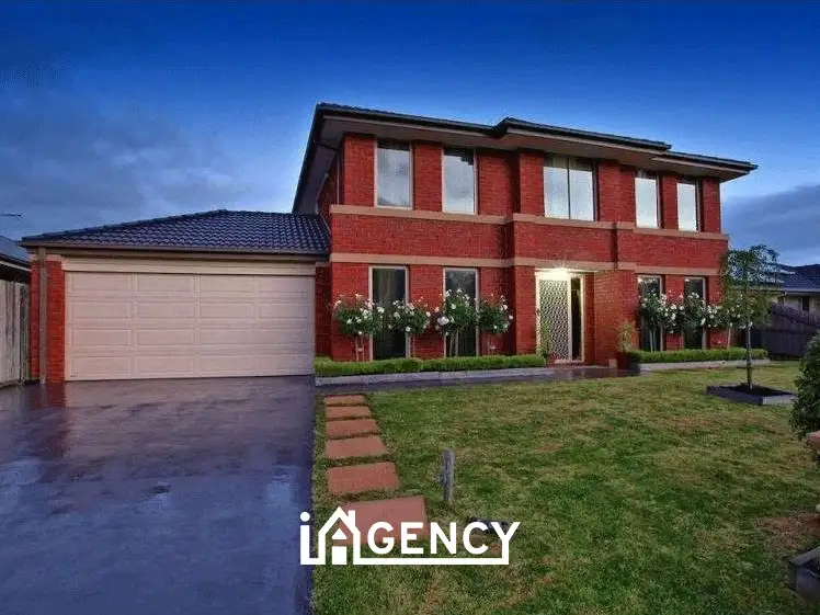 17 Eldershaw Drive, Lynbrook VIC 3975