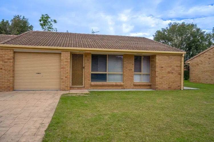 Room 2/18 Eucalyptus Court, Oxenford QLD 4210